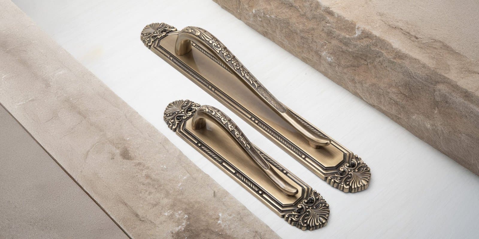 Door Pulls